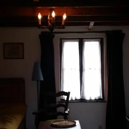 Holiday home Gite Asnieres-sur-vegre, 2 Pieces, 2 Personnes - Fr-1-410-148 Asnieres-sur-Vegre